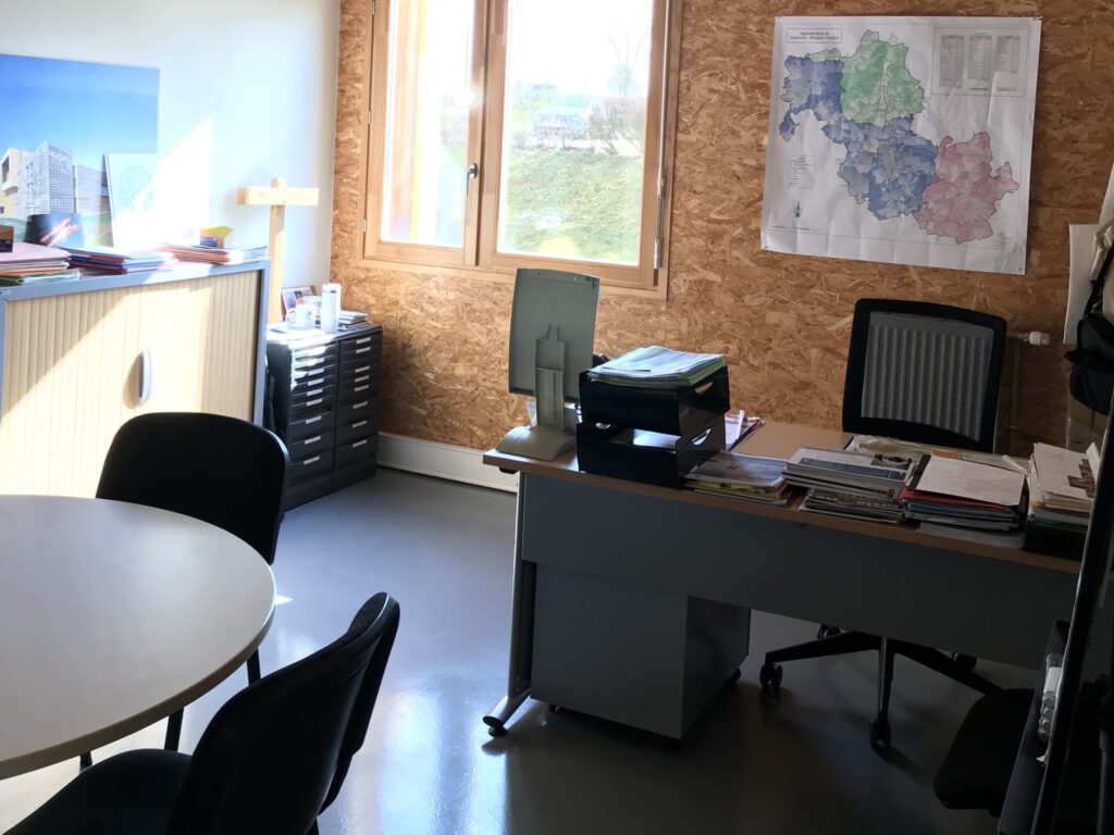 Ateliers et bureaux à louer dans  la pépinière d’entreprise Plein’Est – Chaumont