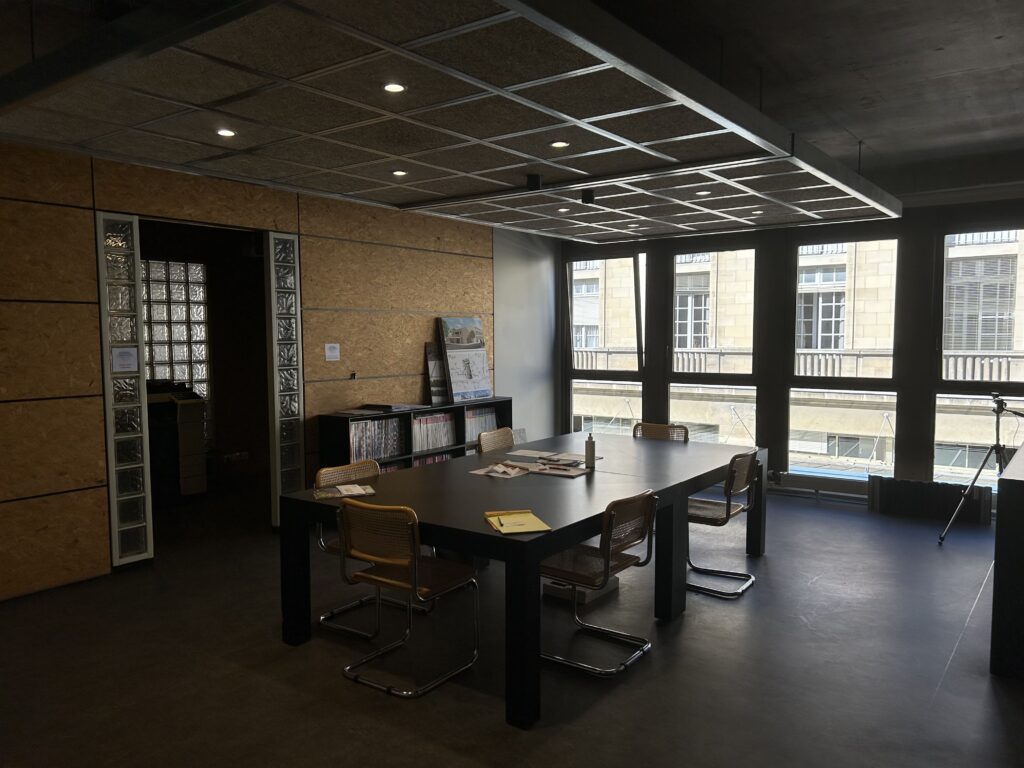 Plateau de bureau de 291m² à louer  – Troyes centre