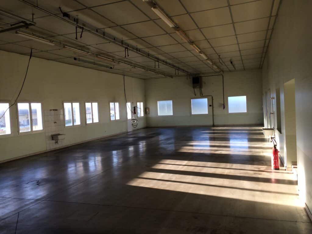 Bâtiment d’activité à vendre de 530m² – Nogent