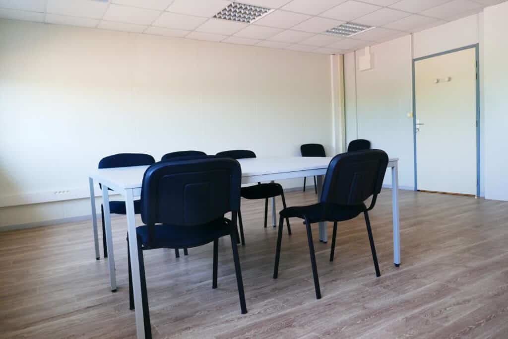 Bureaux de 900 m² divisibles – Lusigny-sur-Barse